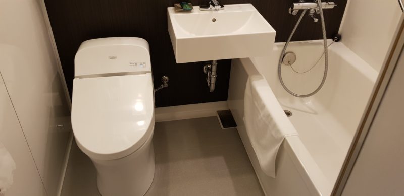 Review Four points by sheraton hakodate, bathroom