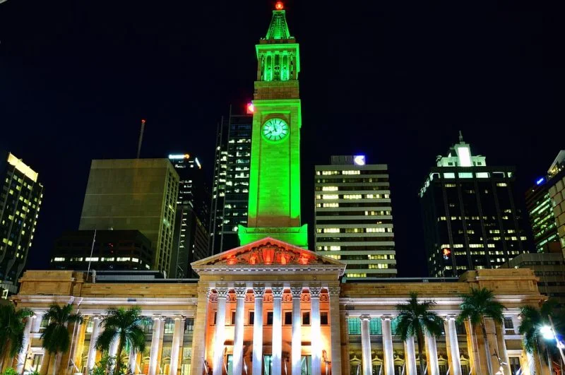 cheap business class brisbane