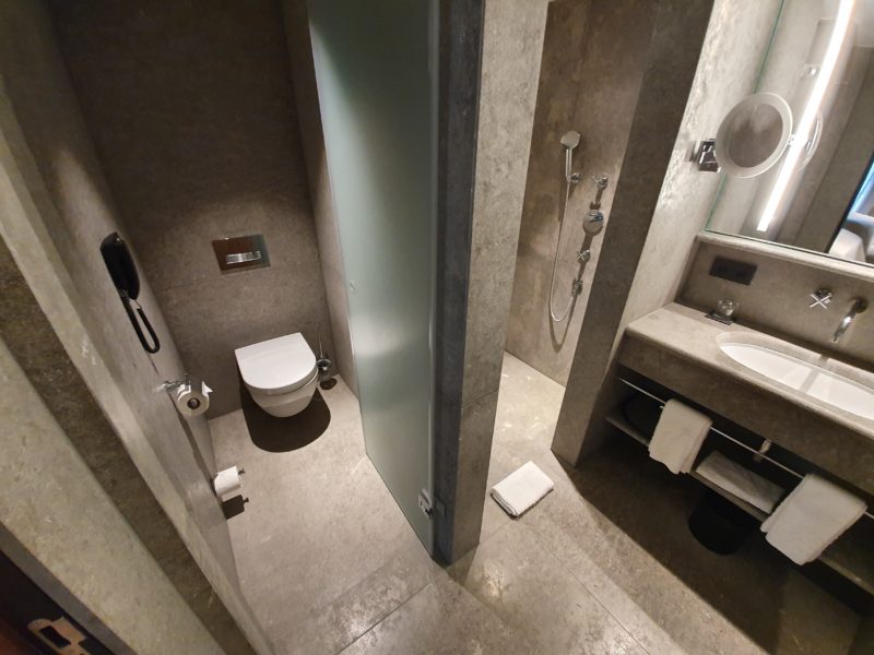 Bayerischer Hof Munich Bathroom
