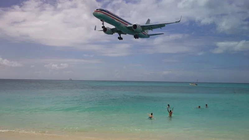 business class sint marteen